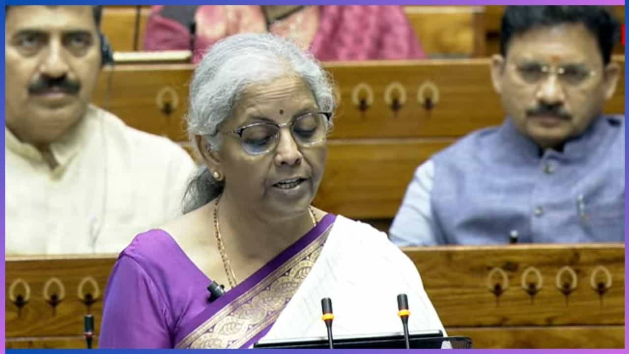 Union Budget 2024: ಆಂಧ್ರಪ್ರದೇಶಕ್ಕೆ ವಿಶೇಷ ಸ್ಥಾನಮಾನ, ಭರಪೂರ ಅನುದಾನ ನೀಡಿದ ಕೇಂದ್ರ Union Budget 2024: ಆಂಧ್ರಪ್ರದೇಶಕ್ಕೆ ವಿಶೇಷ ಸ್ಥಾನಮಾನ, ಭರಪೂರ ಅನುದಾನ ನೀಡಿದ ಕೇಂದ್ರ