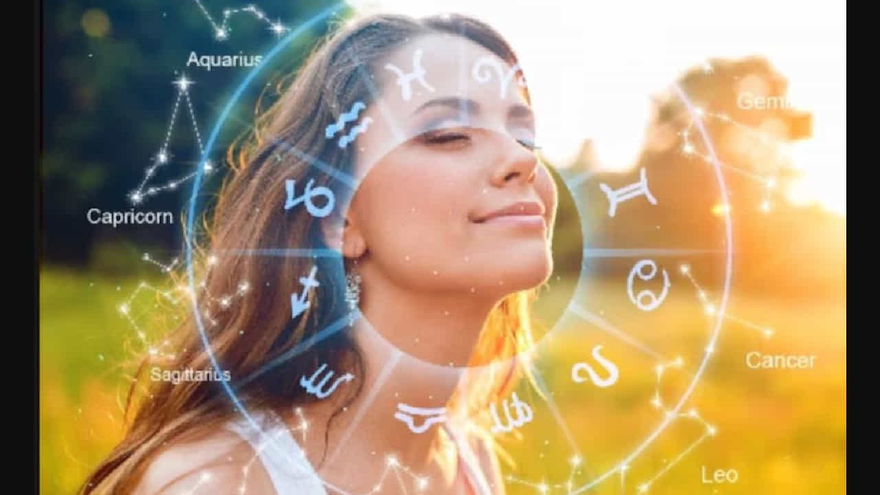 Astrology and Women: ಸಿಂಹ ರಾಶಿಯಲ್ಲಿ ಶುಕ್ರ ದೆಸೆ.. ಈ ರಾಶಿಯ ಮಹಿಳೆಯರಿಗೆ ಅದೃಷ್ಟವೋ ಅದೃಷ್ಟ! Astrology and Women: ಸಿಂಹ ರಾಶಿಯಲ್ಲಿ ಶುಕ್ರ ದೆಸೆ.. ಈ ರಾಶಿಯ ಮಹಿಳೆಯರಿಗೆ ಅದೃಷ್ಟವೋ ಅದೃಷ್ಟ!
