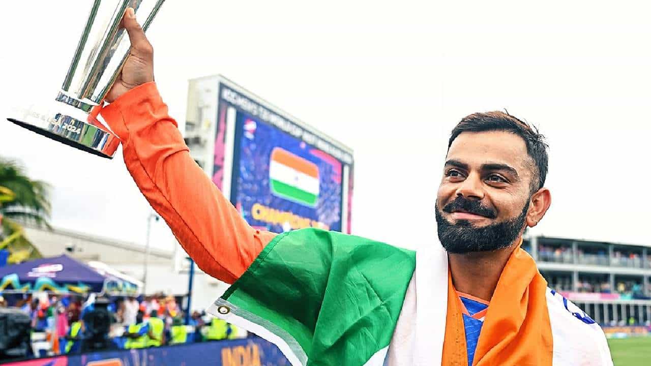 ಟೀಮ್ ಇಂಡಿಯಾ ಆಟಗಾರ ವಿರಾಟ್ ಕೊಹ್ಲಿ (Virat Kohli) ಹೆಸರಿಗೆ ಮತ್ತೊಂದು ದಾಖಲೆ ಸೇರ್ಪಡೆಯಾಗಿದೆ. ಆದರೆ ಈ ಬಾರಿ ದಾಖಲೆ ಸೃಷ್ಟಿಯಾಗಿರುವುದು ಮೈದಾನದಲ್ಲಿ ಅಲ್ಲ. ಬದಲಾಗಿ ಇನ್ಸ್ಟಾಗ್ರಾಮ್ನಲ್ಲಿ ಎಂಬುದು ವಿಶೇಷ.