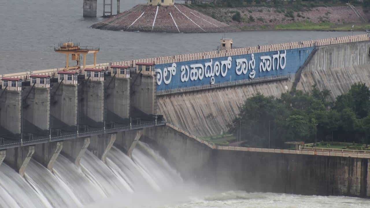 Karnataka Dam Water Level: ರಾಜ್ಯದ 14 ಜಲಾಶಯಗಳ ನೀರಿನ ಮಟ್ಟ ವಿವರ ಹೀಗಿದೆ Karnataka Dam Water Level: ರಾಜ್ಯದ 14 ಜಲಾಶಯಗಳ ನೀರಿನ ಮಟ್ಟ ವಿವರ ಹೀಗಿದೆ