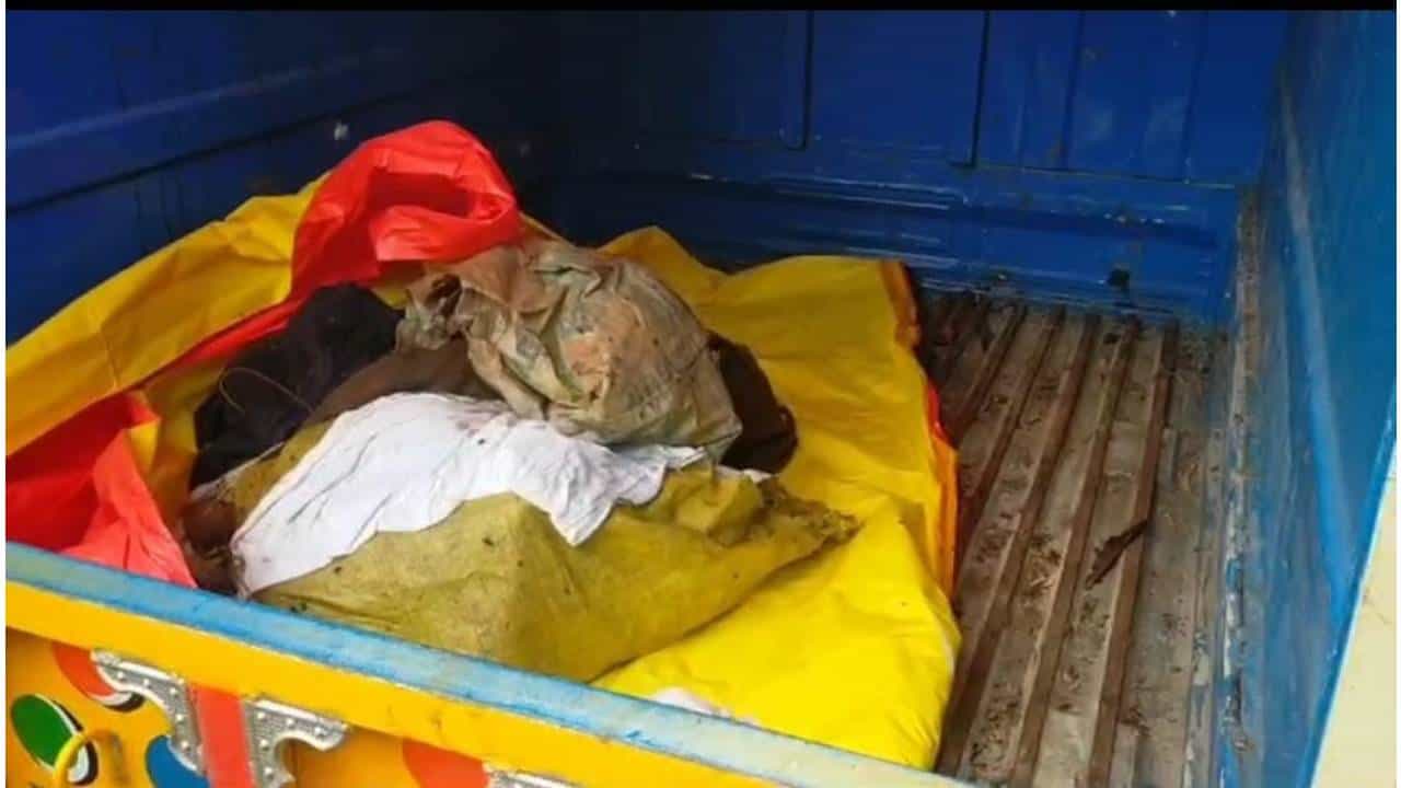 ಮಧ್ಯಪ್ರದೇಶ: ಮೂರು ಚೀಲಗಳಲ್ಲಿ ಅಪರಿಚಿತ ಮಹಿಳೆಯ ದೇಹದ ಭಾಗಗಳು ಪತ್ತೆ ಮಧ್ಯಪ್ರದೇಶ: ಮೂರು ಚೀಲಗಳಲ್ಲಿ ಅಪರಿಚಿತ ಮಹಿಳೆಯ ದೇಹದ ಭಾಗಗಳು ಪತ್ತೆ