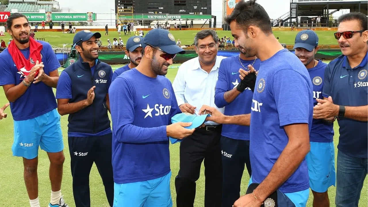 ಎಲ್ಲಾ ಮಾದರಿಯ ಕ್ರಿಕೆಟ್ಗೆ ವಿದಾಯ ಹೇಳಿದ ಮತ್ತೊಬ್ಬ ಟೀಂ ಇಂಡಿಯಾ ಕ್ರಿಕೆಟಿಗ ಎಲ್ಲಾ ಮಾದರಿಯ ಕ್ರಿಕೆಟ್ಗೆ ವಿದಾಯ ಹೇಳಿದ ಮತ್ತೊಬ್ಬ ಟೀಂ ಇಂಡಿಯಾ ಕ್ರಿಕೆಟಿಗ