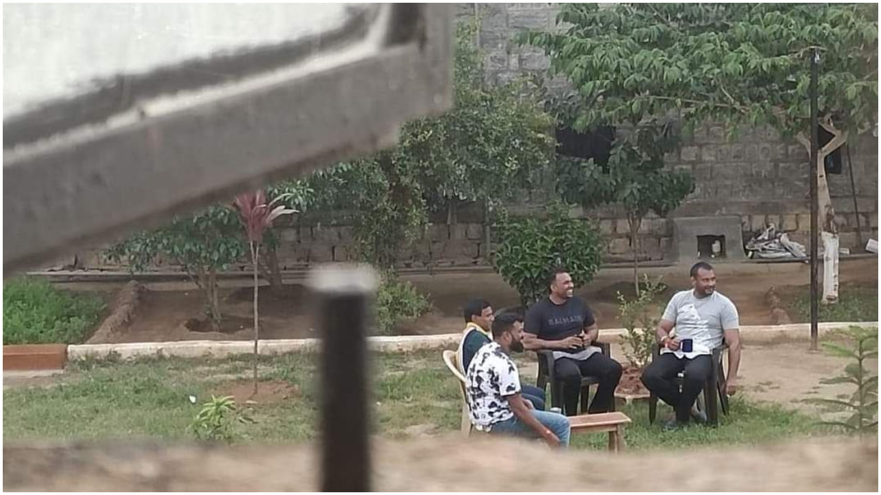 ಜೈಲಿನಲ್ಲಿ ಇರುವಾಗಲೇ ನಟ ದರ್ಶನ್ ಮೇಲೆ ಮೂರು ಹೊಸ ಎಫ್ಐಆರ್ ದಾಖಲು ಜೈಲಿನಲ್ಲಿ ಇರುವಾಗಲೇ ನಟ ದರ್ಶನ್ ಮೇಲೆ ಮೂರು ಹೊಸ ಎಫ್ಐಆರ್ ದಾಖಲು