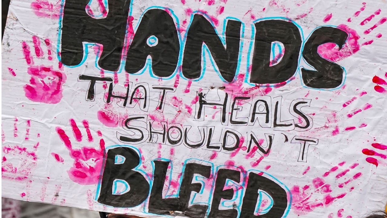 ಆಗಸ್ಟ್ 17 ರಂದು IMA ರಾಷ್ಟ್ರವ್ಯಾಪಿ ಮುಷ್ಕರ: ಯಾವ ಸೇವೆಗಳು ಲಭ್ಯವಿರುತ್ತವೆ? ಆಗಸ್ಟ್ 17 ರಂದು IMA ರಾಷ್ಟ್ರವ್ಯಾಪಿ ಮುಷ್ಕರ: ಯಾವ ಸೇವೆಗಳು ಲಭ್ಯವಿರುತ್ತವೆ?