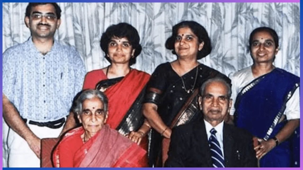 ಸುಧಾ ಮೂರ್ತಿ ಹಾಗೂ ಶ್ರೀನಿವಾಸ ಕುಲಕರ್ಣಿ; ಇನ್ಫೋಸಿಸ್ ಫೌಂಡೇಶನ್ ಸ್ಥಾಪಕ ಹಾಗೂ ಅಧ್ಯಕ್ಷರಾದ ಸುಧಾ ಮೂರ್ತಿ ಎಲ್ಲರಿಗೂ ಚಿರಪರಿಚಿತರು. ಉತ್ತಮ ವಾಗ್ಮಿಯಾಗಿ ಮತ್ತು ಬರಹಗಾರರಾಗಿ ಗುರುತಿಸಿಕೊಂಡವರು. ಆದರೆ ಇವರ ಸಹೋದರ ಶ್ರೀನಿವಾಸ ಕುಲಕರ್ಣಿಯವರು ಖಗೋಳಶಾಸ್ತ್ರದಲ್ಲಿ ಸಾಧನೆ ಮಾಡಿದ್ದಾರೆ. ಇವರ ಈ ಸಾಧನೆಗೆ ಈಗಾಗಲೇ ಹಲವಾರು ಪ್ರಶಸ್ತಿಗಳು ಬಂದಿದೆ. ಹೀಗಾಗಿ ಈ ಸಹೋದರ ಸಹೋದರಿಯರು ಬೇರೆ ಬೇರೆ ಕ್ಷೇತ್ರದಲ್ಲಿ ಸಾಧನೆ ಮಾಡಿ ಉಳಿದವರಿಗೆ ಮಾದರಿಯಾಗಿದ್ದಾರೆ.