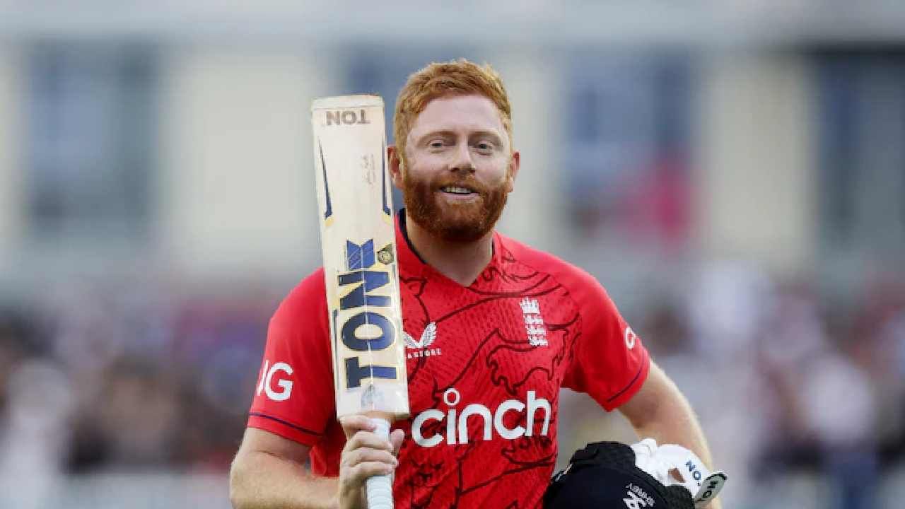 ಇಂಗ್ಲೆಂಡ್ ತಂಡದ ಸ್ಟಾರ್ ಆಟಗಾರ ಜಾನಿ ಬೈರ್​ಸ್ಟೋವ್ (Jonny Bairstow) ಮುಂಬರುವ ಸೌತ್ ಆಫ್ರಿಕಾ ಟಿ20 ಲೀಗ್​ನಲ್ಲಿ ಜೋಬರ್ಗ್ ಸೂಪರ್ ಕಿಂಗ್ಸ್ (JSK) ಪರ ಕಣಕ್ಕಿಳಿಯಲಿದ್ದಾರೆ. ಚೆನ್ನೈ ಸೂಪರ್ ಕಿಂಗ್ಸ್ ಫ್ರಾಂಚೈಸಿ ಮಾಲೀಕತ್ವದ JSK ತಂಡವು ವಿದೇಶಿ ಆಟಗಾರರ ಪಟ್ಟಿಯಲ್ಲಿ ವಿಕೆಟ್ ಕೀಪರ್ ಬ್ಯಾಟರ್ ಬೈರ್​ಸ್ಟೋವ್ ಅವರನ್ನು ಆಯ್ಕೆ ಮಾಡಿಕೊಂಡಿದೆ.