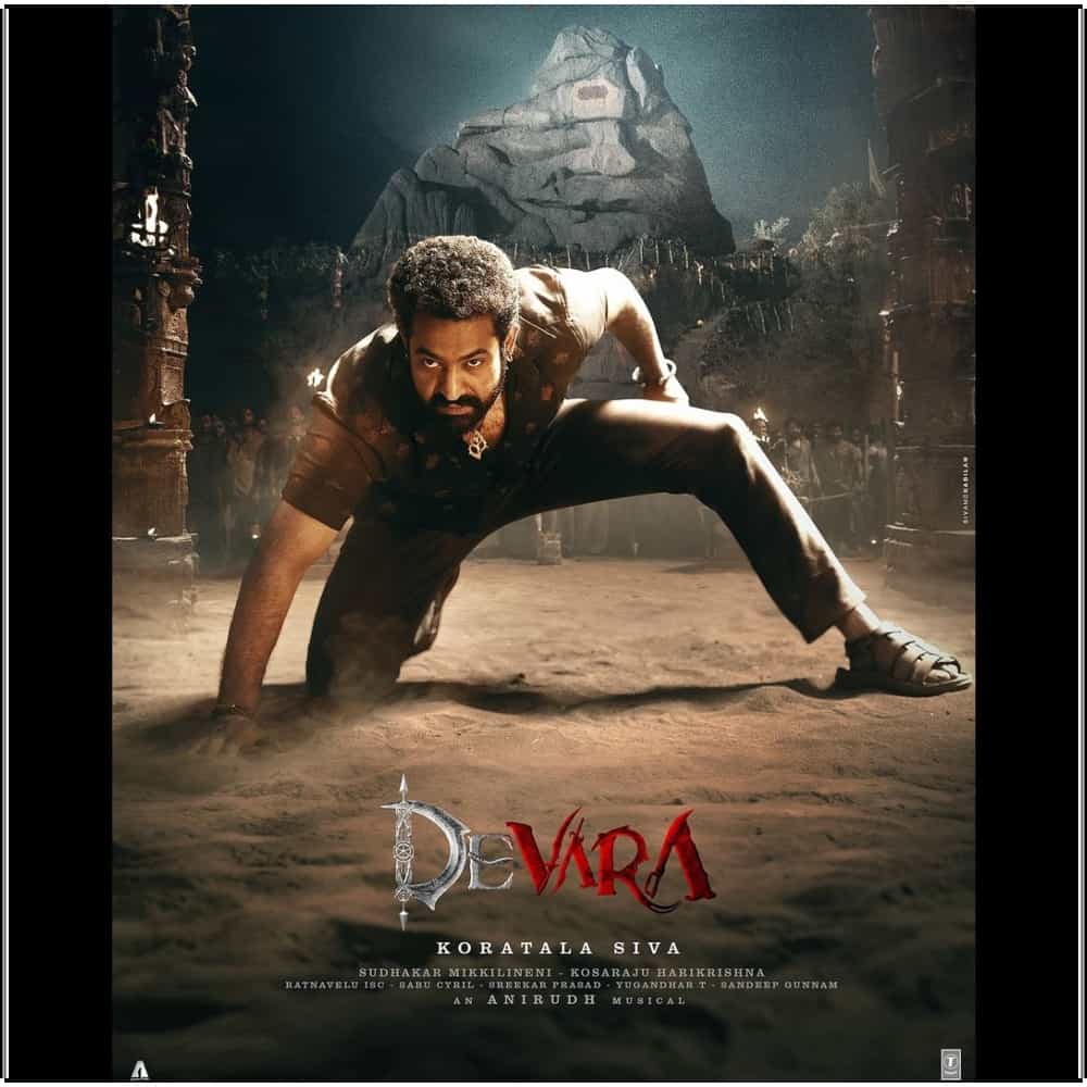 ‘ದೇವರ’ ಸಿನಿಮಾದಲ್ಲಿ ಜೂನಿಯರ್ ಎನ್ಟಿಆರ್ಗೆ ಜಾನ್ವಿ ಕಪೂರ್ ಅವರು ಜೊತೆಯಾಗಿದ್ದಾರೆ. ಈ ಸಿನಿಮಾ ಬಗ್ಗೆ ಫ್ಯಾನ್ಸ್ ಸಾಕಷ್ಟು ನಿರೀಕ್ಷೆ ಇಟ್ಟುಕೊಂಡಿದ್ದಾರೆ. ಈ ಸಿನಿಮಾ ಸೆಪ್ಟೆಂಬರ್ 27ರಂದು ರಿಲೀಸ್ ಆಗಲಿದೆ.