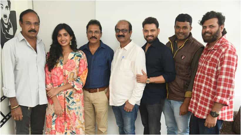 ಪ್ರವೀಣ್ ತೇಜ್-ಅಂಜಲಿ ಎಸ್. ಅನೀಶ್ ಜೋಡಿಯ ‘ಜಂಬೂ ಸರ್ಕಸ್’ ಸಿನಿಮಾದ ಟೀಸರ್ ರಿಲೀಸ್