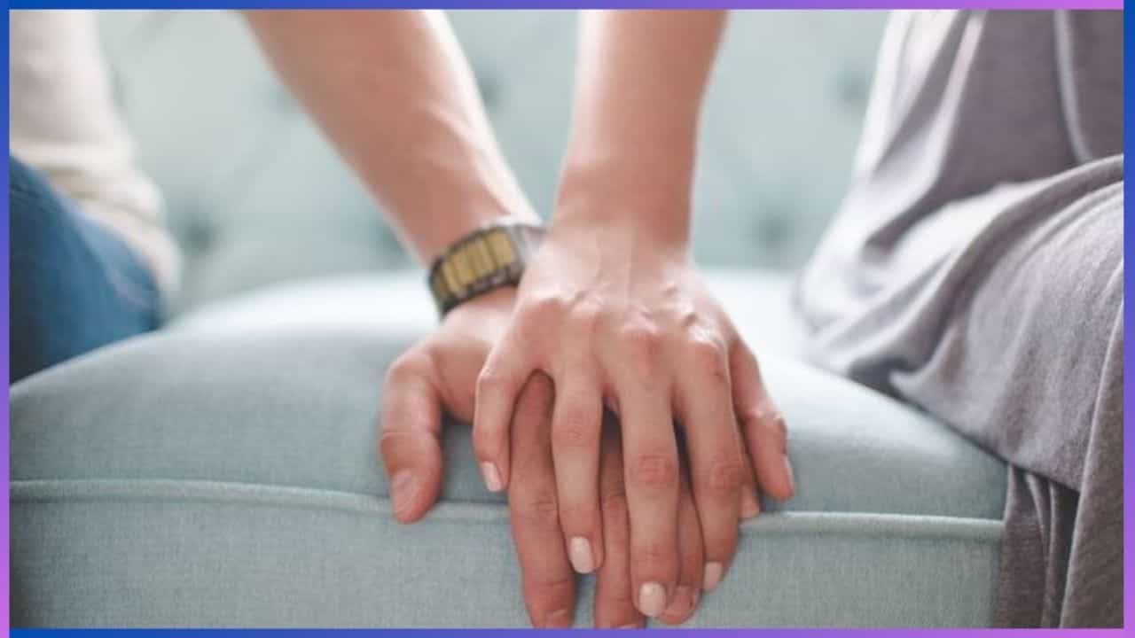 Relationship : ಹುಡುಗನ ಮೊದಲ ಸ್ಪರ್ಶದ ಬಳಿಕ ಹುಡುಗಿಯೂ ಹೀಗೂ ಯೋಚಿಸುತ್ತಾಳಂತೆ Relationship : ಹುಡುಗನ ಮೊದಲ ಸ್ಪರ್ಶದ ಬಳಿಕ ಹುಡುಗಿಯೂ ಹೀಗೂ ಯೋಚಿಸುತ್ತಾಳಂತೆ