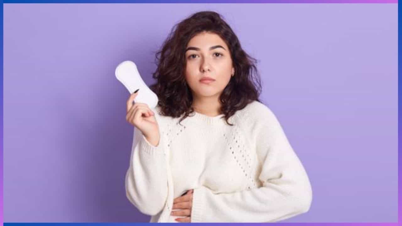Period Hygiene : ಮುಟ್ಟಿನ ಅವಧಿಯಲ್ಲಿ ಎಷ್ಟು ಗಂಟೆಗಳಿಗೊಮ್ಮೆ ಸ್ಯಾನಿಟರಿ ಪ್ಯಾಡ್ ಬದಲಾಯಿಸಬೇಕು? Period Hygiene : ಮುಟ್ಟಿನ ಅವಧಿಯಲ್ಲಿ ಎಷ್ಟು ಗಂಟೆಗಳಿಗೊಮ್ಮೆ ಸ್ಯಾನಿಟರಿ ಪ್ಯಾಡ್ ಬದಲಾಯಿಸಬೇಕು?
