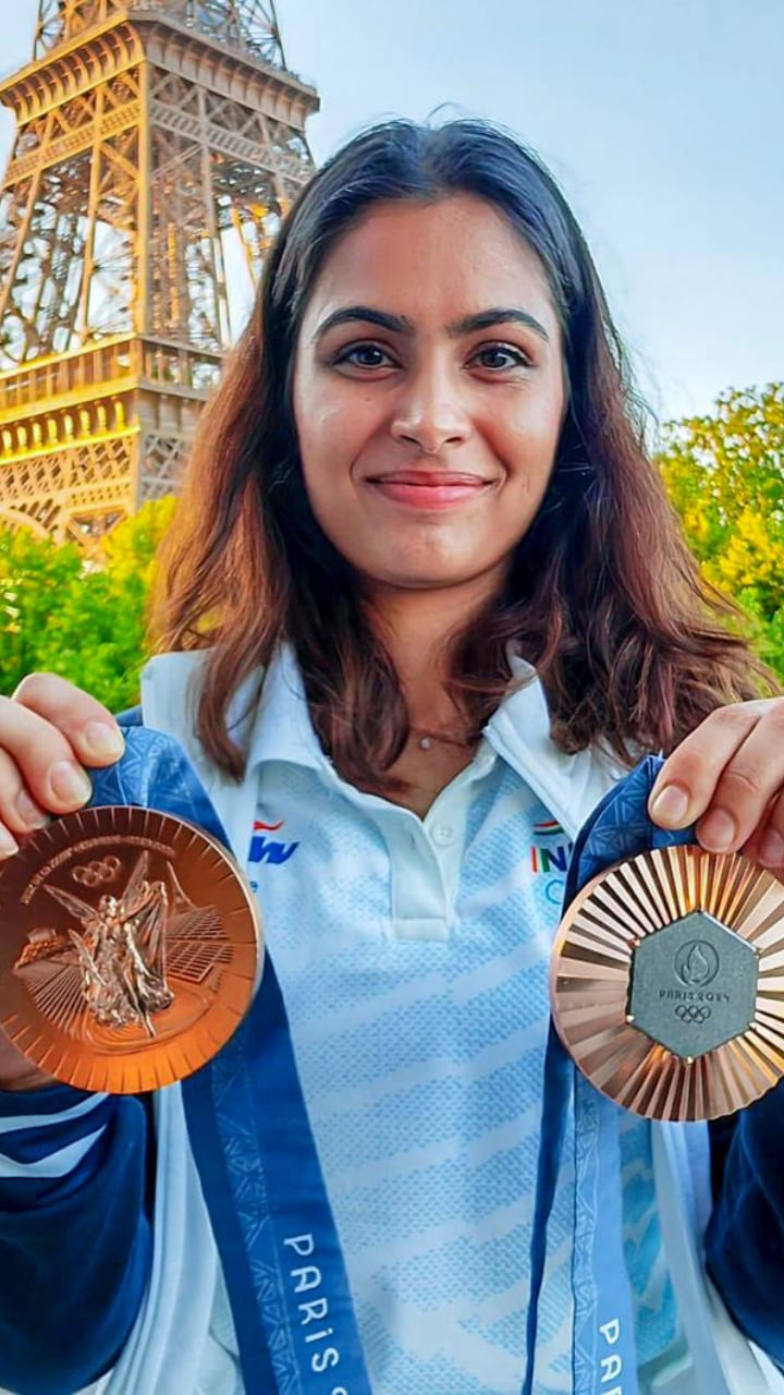 ಪ್ಯಾರಿಸ್​ ಒಲಿಂಪಿಕ್ಸ್​ನಲ್ಲಿ ಮನು ಭಾಕರ್ ಕಂಚು ಗೆಲ್ಲುವ ಮೂಲಕ ಭಾರತದ ಪದಕದ ಖಾತೆಯನ್ನು ತೆರೆದರು. ಇದರೊಂದಿಗೆ ಶೂಟಿಂಗ್‌ನ 10 ಮೀಟರ್ ಏರ್ ಪಿಸ್ತೂಲ್ ಸ್ಪರ್ಧೆಯಲ್ಲಿ ಪದಕ ಗೆದ್ದ ಮೊದಲ ಭಾರತೀಯ ಮಹಿಳಾ ಶೂಟರ್ ಎಂಬ ಹೆಗ್ಗಳಿಕೆಗೆ ಪಾತ್ರರಾದರು.