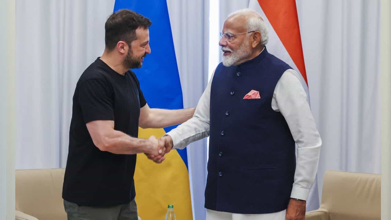 ರಷ್ಯಾ ಯುದ್ಧ ಆರಂಭಿಸಿದ ಬಳಿಕ ಮೊದಲ ಬಾರಿಗೆ ಉಕ್ರೇನ್ಗೆ ಪ್ರಧಾನಿ ಮೋದಿ ಭೇಟಿಗೆ ಸಜ್ಜು ರಷ್ಯಾ ಯುದ್ಧ ಆರಂಭಿಸಿದ ಬಳಿಕ ಮೊದಲ ಬಾರಿಗೆ ಉಕ್ರೇನ್ಗೆ ಪ್ರಧಾನಿ ಮೋದಿ ಭೇಟಿಗೆ ಸಜ್ಜು