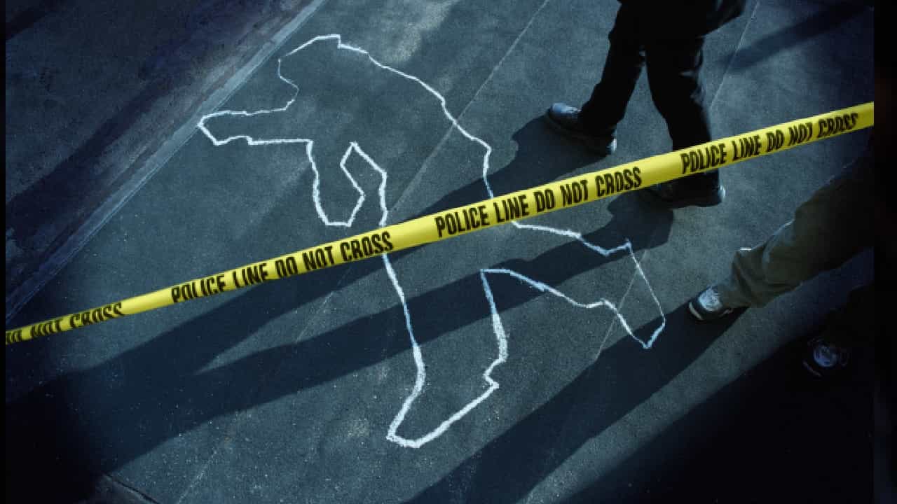 Crime News: ರಾಜಸ್ಥಾನದ ಕೋಚಿಂಗ್ ಹಾಸ್ಟೆಲ್ನಲ್ಲಿ 18 ವರ್ಷದ ವಿದ್ಯಾರ್ಥಿಯ ಶವ ಪತ್ತೆ; ಮರಣೋತ್ತರ ಪರೀಕ್ಷೆಗೆ ಪೋಷಕರು ನಿರಾಕರಣೆ Crime News: ರಾಜಸ್ಥಾನದ ಕೋಚಿಂಗ್ ಹಾಸ್ಟೆಲ್ನಲ್ಲಿ 18 ವರ್ಷದ ವಿದ್ಯಾರ್ಥಿಯ ಶವ ಪತ್ತೆ; ಮರಣೋತ್ತರ ಪರೀಕ್ಷೆಗೆ ಪೋಷಕರು ನಿರಾಕರಣೆ