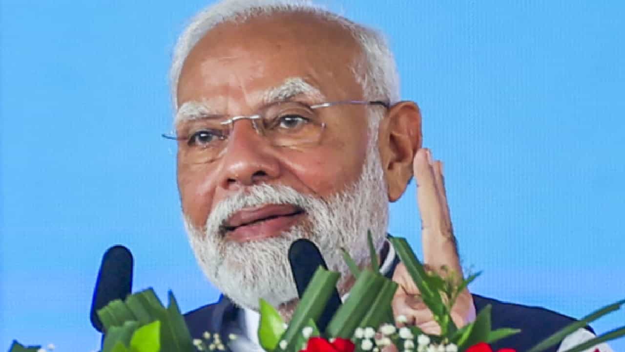 Jammu-Kashmir Elections: ಜಮ್ಮು ಕಾಶ್ಮೀರ ವಿಧಾನಸಭಾ ಚುನಾವಣೆ; ಬಿಜೆಪಿಯಿಂದ ಸ್ಟಾರ್ ಪ್ರಚಾರಕರ ಪಟ್ಟಿ ಬಿಡುಗಡೆ Jammu-Kashmir Elections: ಜಮ್ಮು ಕಾಶ್ಮೀರ ವಿಧಾನಸಭಾ ಚುನಾವಣೆ; ಬಿಜೆಪಿಯಿಂದ ಸ್ಟಾರ್ ಪ್ರಚಾರಕರ ಪಟ್ಟಿ ಬಿಡುಗಡೆ