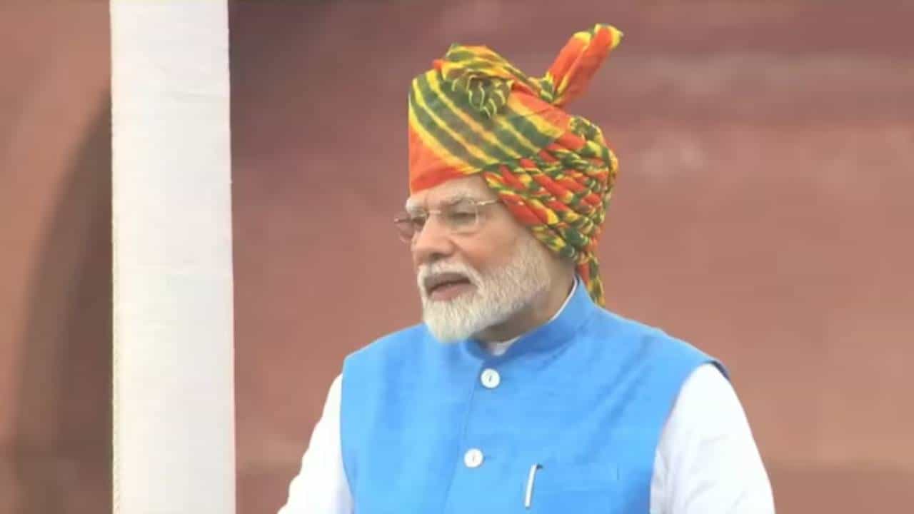 ಎಲ್ಲರಿಗೂ ನ್ಯಾಯ ಕೊಡಿಸುವ ಉದ್ದೇಶದಿಂದ ಮೂರು ಹೊಸ ಕ್ರಿಮಿನಲ್ ಕಾನೂನುಗಳನ್ನು ಜಾರಿಗೆ ತಂದಿದ್ದೇವೆ: ಮೋದಿ ಎಲ್ಲರಿಗೂ ನ್ಯಾಯ ಕೊಡಿಸುವ ಉದ್ದೇಶದಿಂದ ಮೂರು ಹೊಸ ಕ್ರಿಮಿನಲ್ ಕಾನೂನುಗಳನ್ನು ಜಾರಿಗೆ ತಂದಿದ್ದೇವೆ: ಮೋದಿ