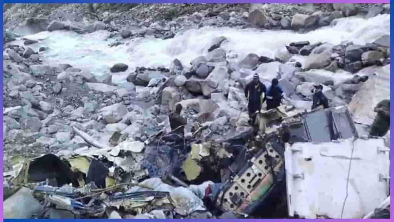 Kedarnath helicopter crash: ಕೇದಾರನಾಥದಲ್ಲಿ MI-17 ಹೆಲಿಕಾಪ್ಟರ್ ಪತನ