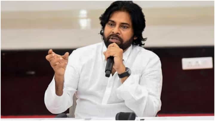 ಅರಣ್ಯ ಭವನದಿಂದ ಕಾರು ಏರಲು ಸಾಕಷ್ಟು ಕಷ್ಟಪಟ್ಟ ಪವನ್ ಕಲ್ಯಾಣ್ ಅರಣ್ಯ ಭವನದಿಂದ ಕಾರು ಏರಲು ಸಾಕಷ್ಟು ಕಷ್ಟಪಟ್ಟ ಪವನ್ ಕಲ್ಯಾಣ್