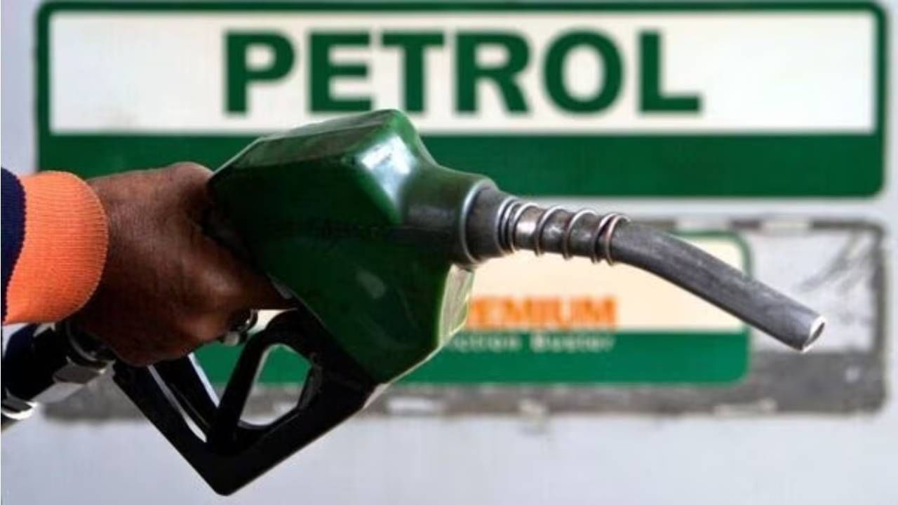 Petrol Diesel Price on August 12: ದೇಶದ ಎಲ್ಲೆಲ್ಲಿ ಪೆಟ್ರೋಲ್, ಡೀಸೆಲ್ ಬೆಲೆ ಅಗ್ಗ, ಎಲ್ಲೆಲ್ಲಿ ದುಬಾರಿ ತಿಳಿಯಿರಿ