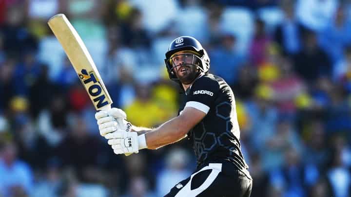 ಫಿಲ್ ಸಾಲ್ಟ್ ರಾಕೆಟ್ ಸಿಕ್ಸ್ಗೆ ದಂಗಾದ ಪ್ರೇಕ್ಷಕರು ಫಿಲ್ ಸಾಲ್ಟ್ ರಾಕೆಟ್ ಸಿಕ್ಸ್ಗೆ ದಂಗಾದ ಪ್ರೇಕ್ಷಕರು