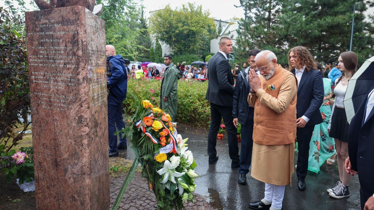 PM Modi Poland Visit: ಪೋಲೆಂಡ್‌ನ ವಾರ್ಸಾದಲ್ಲಿ 3 ವಿಶೇಷ ಸ್ಮಾರಕಗಳಿಗೆ ಪ್ರಧಾನಿ ನರೇಂದ್ರ ಮೋದಿ ಗೌರವ