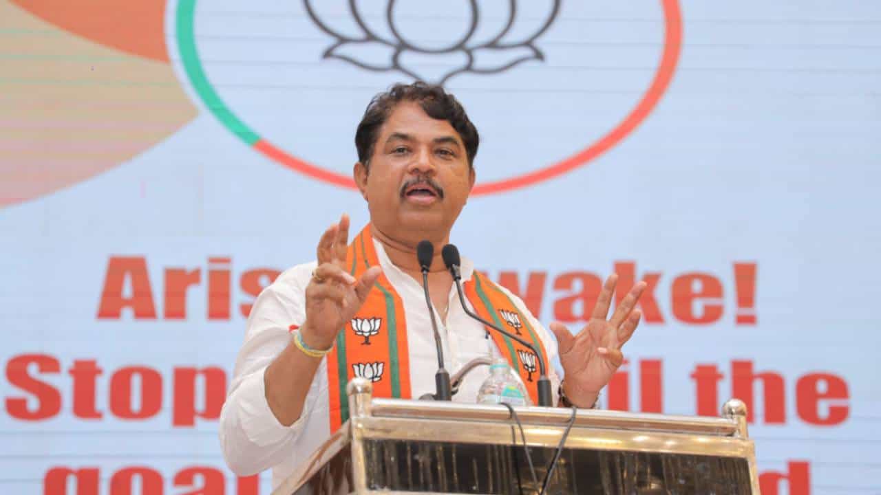 ಚನ್ನಪಟ್ಟಣ ಟಿಕೆಟ್ ಯೋಗೇಶ್ವರ್ಗೆ ನೀಡುವಂತೆ ಹೈಕಮಾಂಡ್ ಬಳಿ ಮನವಿ: ಅಶೋಕ್ ಚನ್ನಪಟ್ಟಣ ಟಿಕೆಟ್ ಯೋಗೇಶ್ವರ್ಗೆ ನೀಡುವಂತೆ ಹೈಕಮಾಂಡ್ ಬಳಿ ಮನವಿ: ಅಶೋಕ್