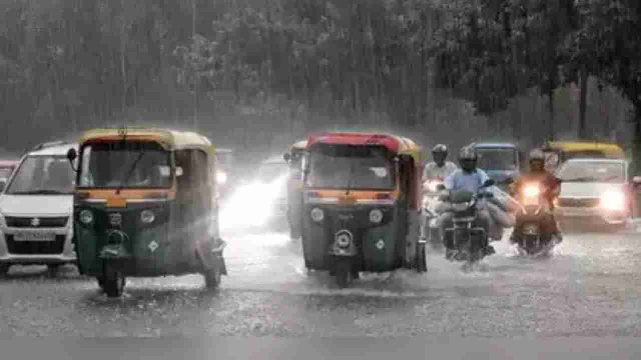 Bengaluru Rains: ಮೊದಲ ಶ್ರಾವಣ ಸೋಮವಾರದಂದು ಬೆಂಗಳೂರಿನಲ್ಲಿ ಭಾರೀ ಮಳೆ