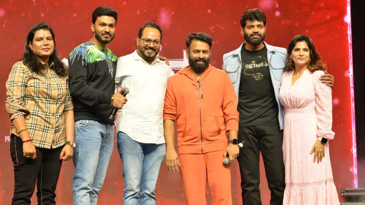 ‘ಬಲರಾಮನ ದಿನಗಳು’ ಸಿನಿಮಾ ಸೇರಿಕೊಂಡ ‘ಕಲ್ಕಿ’ಯ ಸಂಗೀತ ನಿರ್ದೇಶಕ ‘ಬಲರಾಮನ ದಿನಗಳು’ ಸಿನಿಮಾ ಸೇರಿಕೊಂಡ ‘ಕಲ್ಕಿ’ಯ ಸಂಗೀತ ನಿರ್ದೇಶಕ