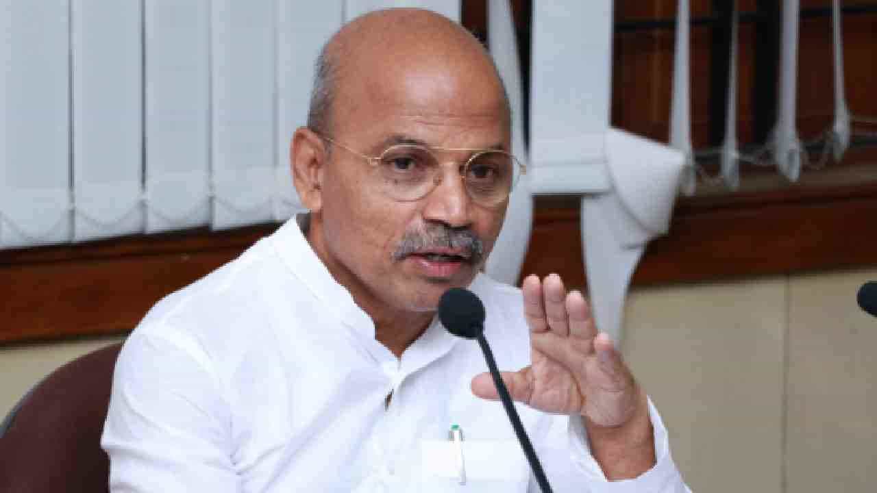 ಜನೌಷಧಿ ಕೇಂದ್ರಕ್ಕೆ ಅನುಮತಿ ಕೊಡದಿರಲು ಸಚಿವ ಶರಣಪ್ರಕಾಶ್ ಪಾಟೀಲ್ ಕೊಟ್ಟ ಕಾರಣವಿದು! ಜನೌಷಧಿ ಕೇಂದ್ರಕ್ಕೆ ಅನುಮತಿ ಕೊಡದಿರಲು ಸಚಿವ ಶರಣಪ್ರಕಾಶ್ ಪಾಟೀಲ್ ಕೊಟ್ಟ ಕಾರಣವಿದು!