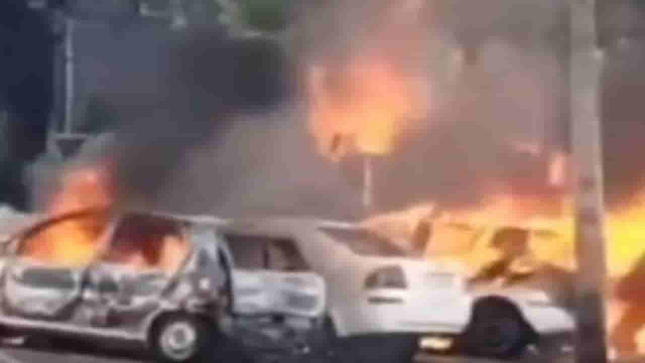 ಉದಯಪುರ ಶಾಲೆಯಲ್ಲಿ 15 ವರ್ಷದ ಬಾಲಕನಿಗೆ ಇರಿತ; ಕಾರಿಗೆ ಬೆಂಕಿ ಹಚ್ಚಿದ ಗುಂಪು