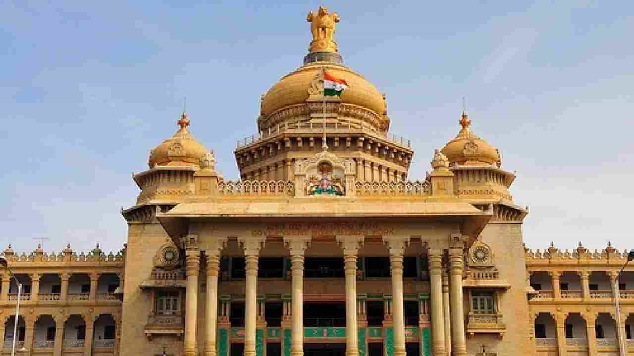 7ನೇ ವೇತನ ಆಯೋಗದ ಶಿಫಾರಸಿನಂತೆ ರಾಜ್ಯ ಸರ್ಕಾರಿ ನೌಕರರ ನಿವೃತ್ತಿ ವೇತನ ಸೌಲಭ್ಯಗಳ ಪರಿಷ್ಕರಣೆ 7ನೇ ವೇತನ ಆಯೋಗದ ಶಿಫಾರಸಿನಂತೆ ರಾಜ್ಯ ಸರ್ಕಾರಿ ನೌಕರರ ನಿವೃತ್ತಿ ವೇತನ ಸೌಲಭ್ಯಗಳ ಪರಿಷ್ಕರಣೆ