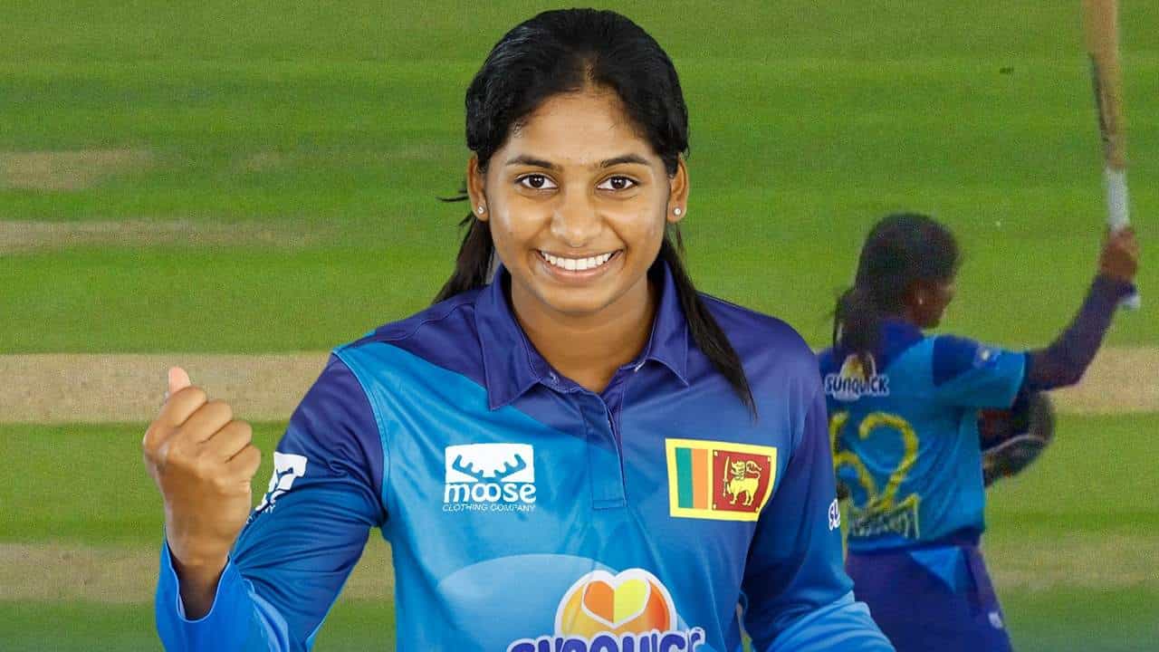 ಶ್ರೀಲಂಕಾ ಪರ ಅಂತಾರಾಷ್ಟ್ರೀಯ ಕ್ರಿಕೆಟ್ನಲ್ಲಿ ಸೆಂಚುರಿ ಸಿಡಿಸಿದ ಅತ್ಯಂತ ಕಿರಿಯ ಬ್ಯಾಟರ್ ಎಂಬ ದಾಖಲೆಯನ್ನು ವಿಶ್ಮಿ ಗುಣರತ್ನೆ ತಮ್ಮದಾಗಿಸಿಕೊಂಡಿದ್ದಾರೆ. ಅದು ಕೂಡ ತಮ್ಮ 18ನೇ ವಯಸ್ಸಿನಲ್ಲಿ ಶ್ರೀಲಕಾ ಬ್ಯಾಟ್ಸ್ಮನ್ಗಳ ಸೆಂಚುರಿ ದಾಖಲೆಯನ್ನು ಅಳಿಸಿ ಹಾಕುವ ಮೂಲಕ ಎಂಬುದು ವಿಶೇಷ.