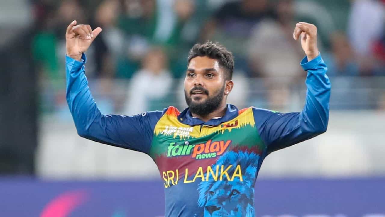 IND vs SL: ಭಾರತದ ವಿರುದ್ಧದ ಸರಣಿಯಿಂದ ವನಿಂದು ಹಸರಂಗ ಔಟ್ IND vs SL: ಭಾರತದ ವಿರುದ್ಧದ ಸರಣಿಯಿಂದ ವನಿಂದು ಹಸರಂಗ ಔಟ್