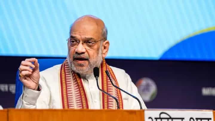 ನಕ್ಸಲರ ದಾಳಿಗೆ ತುತ್ತಾದ ಜನರ ಸಂಕಟ ತೆರೆದಿಡುವ ಸಾಕ್ಷ್ಯಚಿತ್ರ ಹಂಚಿಕೊಂಡ ಅಮಿತ್ ಶಾ ನಕ್ಸಲರ ದಾಳಿಗೆ ತುತ್ತಾದ ಜನರ ಸಂಕಟ ತೆರೆದಿಡುವ ಸಾಕ್ಷ್ಯಚಿತ್ರ ಹಂಚಿಕೊಂಡ ಅಮಿತ್ ಶಾ