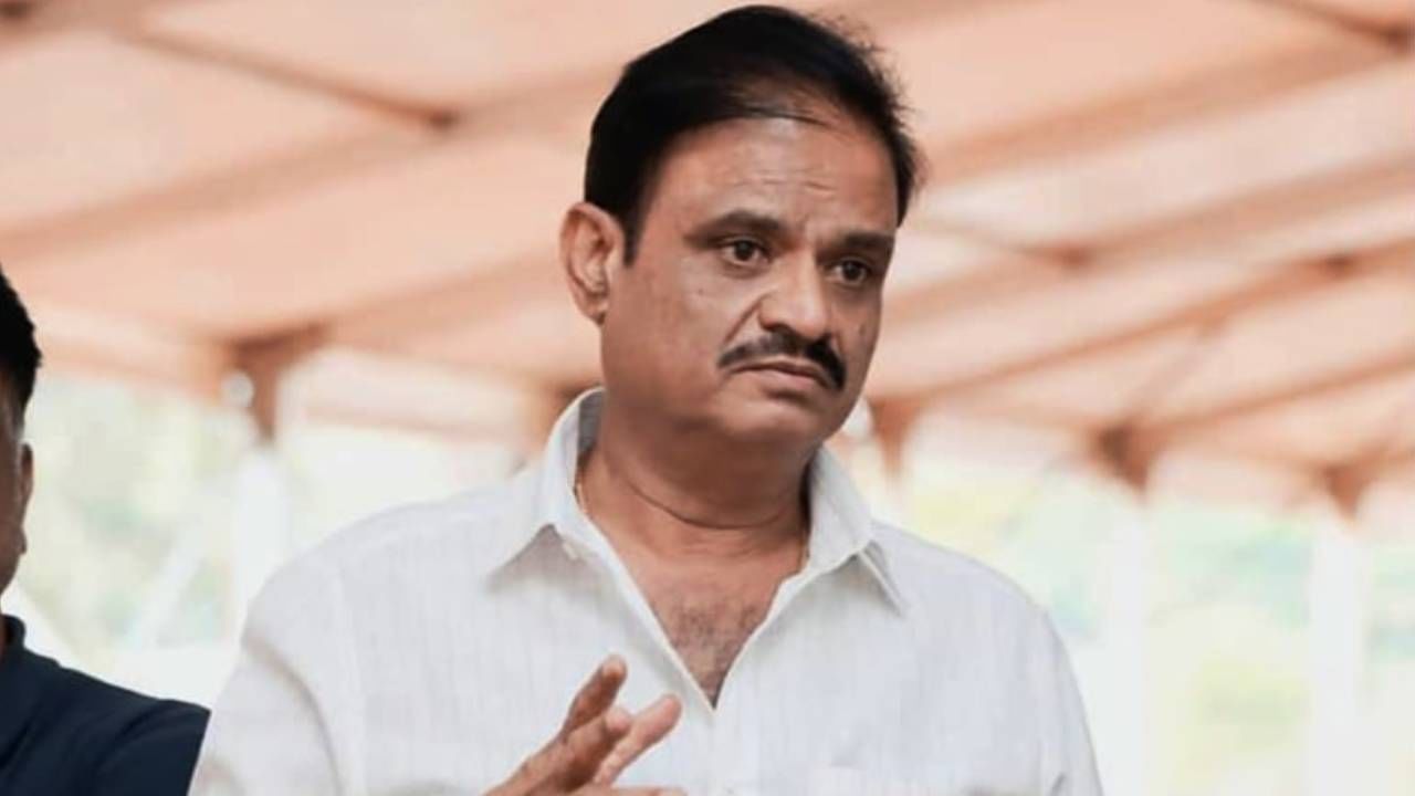 ಶಾಸಕ ಮುನಿರತ್ನ, ಗುತ್ತಿಗೆದಾರ ಆಡಿಯೋ ವೈರಲ್: ರೇಣುಕಾಸ್ವಾಮಿಗೆ ಆದ ಗತಿ ನಿನಗೂ ಆಗುತ್ತೆ, ಕೊಲೆ ಬೆದರಿಕೆ ಆರೋಪ ಶಾಸಕ ಮುನಿರತ್ನ, ಗುತ್ತಿಗೆದಾರ ಆಡಿಯೋ ವೈರಲ್: ರೇಣುಕಾಸ್ವಾಮಿಗೆ ಆದ ಗತಿ ನಿನಗೂ ಆಗುತ್ತೆ, ಕೊಲೆ ಬೆದರಿಕೆ ಆರೋಪ