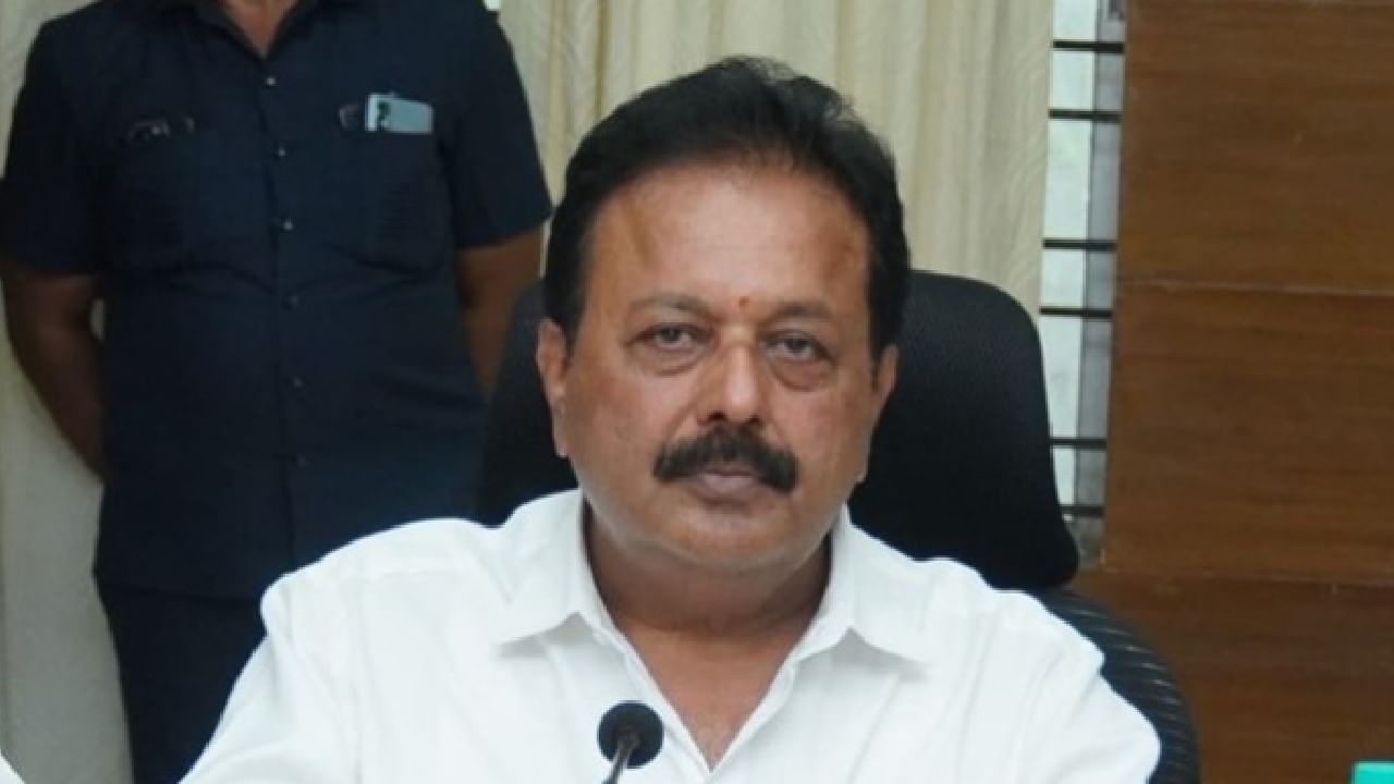 ಸಿದ್ದರಾಮಯ್ಯನವರ ನಾಯಕತ್ವ ಪ್ರಶ್ನಿಸುವ ಅರ್ಹತೆ ಕುಮಾರಸ್ವಾಮಿಗಿಲ್ಲ; ಚೆಲುವರಾಯಸ್ವಾಮಿ ಸಿದ್ದರಾಮಯ್ಯನವರ ನಾಯಕತ್ವ ಪ್ರಶ್ನಿಸುವ ಅರ್ಹತೆ ಕುಮಾರಸ್ವಾಮಿಗಿಲ್ಲ; ಚೆಲುವರಾಯಸ್ವಾಮಿ
