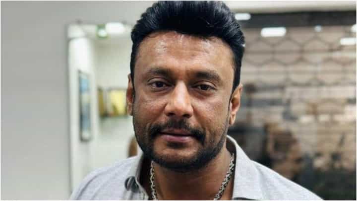 ದರ್ಶನ್ ಹಾಗೂ ಗ್ಯಾಂಗ್ ವಿರುದ್ಧ ಬುಧವಾರ ಚಾರ್ಜ್ಶೀಟ್ ಸಲ್ಲಿಕೆ ಸಾಧ್ಯತೆ ದರ್ಶನ್ ಹಾಗೂ ಗ್ಯಾಂಗ್ ವಿರುದ್ಧ ಬುಧವಾರ ಚಾರ್ಜ್ಶೀಟ್ ಸಲ್ಲಿಕೆ ಸಾಧ್ಯತೆ