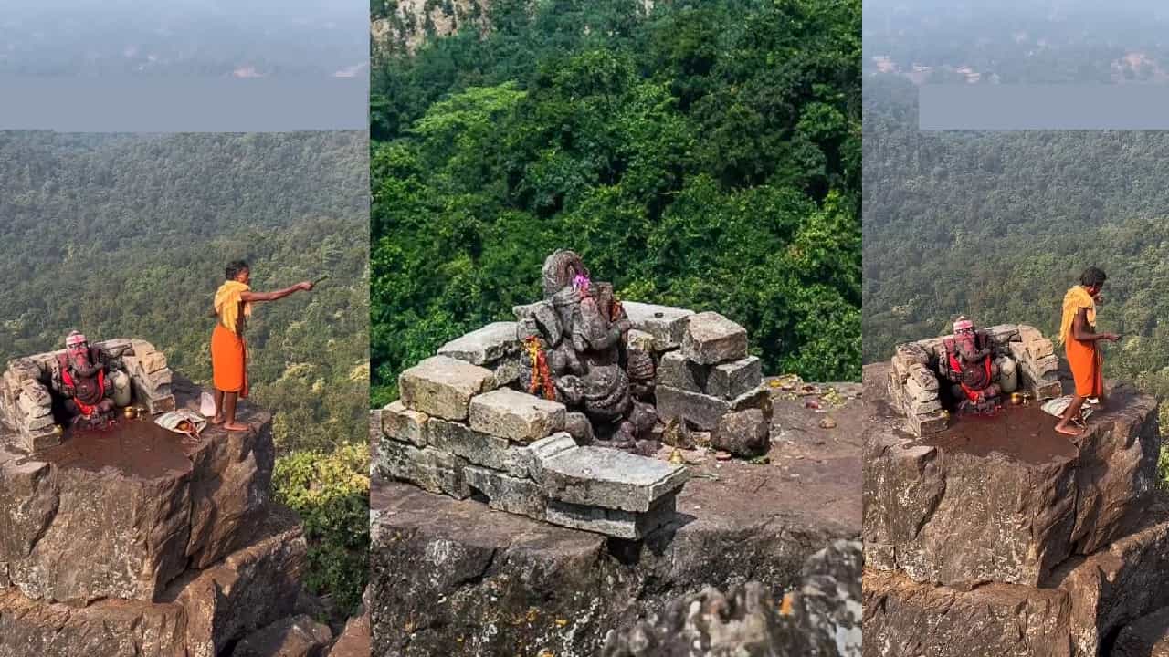 ಈ ಗಣಪನಿಗೆ ಬಯಲೇ ಆಲಯ, ಅರ್ಚಕರು ಹೆಲಿಕಾಪ್ಟರಿನಲ್ಲಿ ಬಂದು ಪೂಜೆ ಸಲ್ಲಿಸುತ್ತಾರೆ! ವಿಡಿಯೋ ನೋಡಿ ಈ ಗಣಪನಿಗೆ ಬಯಲೇ ಆಲಯ, ಅರ್ಚಕರು ಹೆಲಿಕಾಪ್ಟರಿನಲ್ಲಿ ಬಂದು ಪೂಜೆ ಸಲ್ಲಿಸುತ್ತಾರೆ! ವಿಡಿಯೋ ನೋಡಿ
