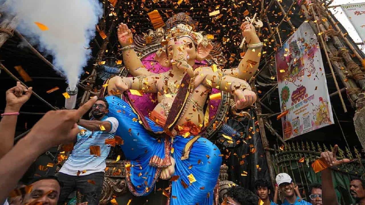 ಬೆಂಗಳೂರಲ್ಲಿ ಗಣೇಶೋತ್ಸವ ಬಂದೋಬಸ್ತ್​​ಗೆ ತಯಾರಿ; 3 ರೀತಿ ಪ್ರದೇಶ ಗುರುತಿಸಿರುವ ಪೊಲೀಸರು