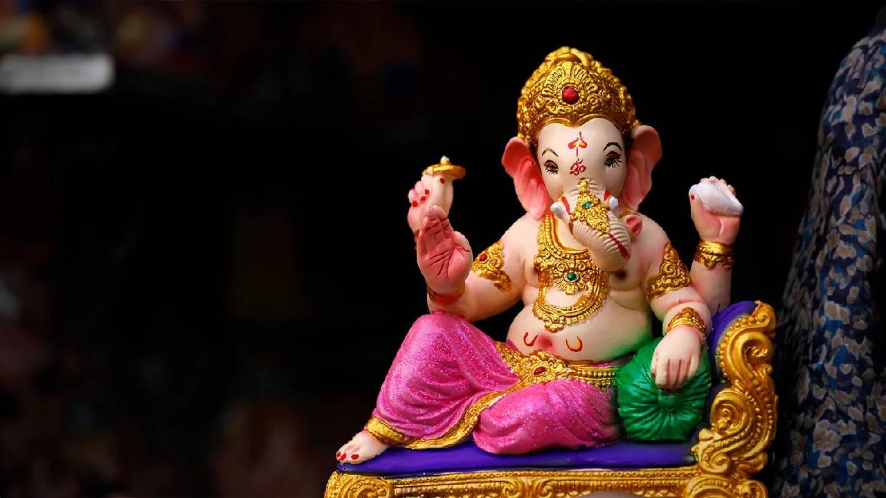  Ganesha chaturthi 2024: Ganesha idol made from cow dung, Kannada News