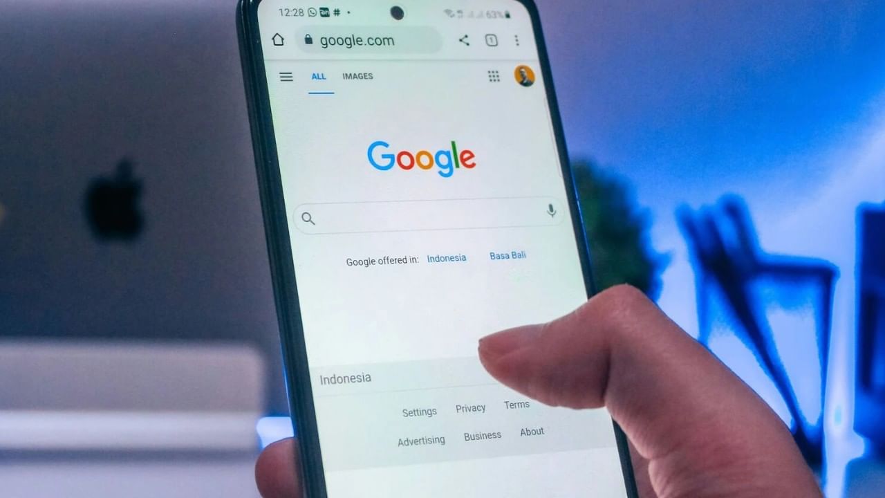 Remove personally identifiable info or doxxing content from Google
