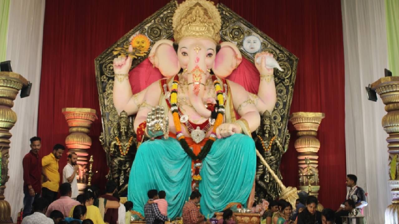 Hubli Ka Maharaja is the tallest Ganesha idol in Karnataka