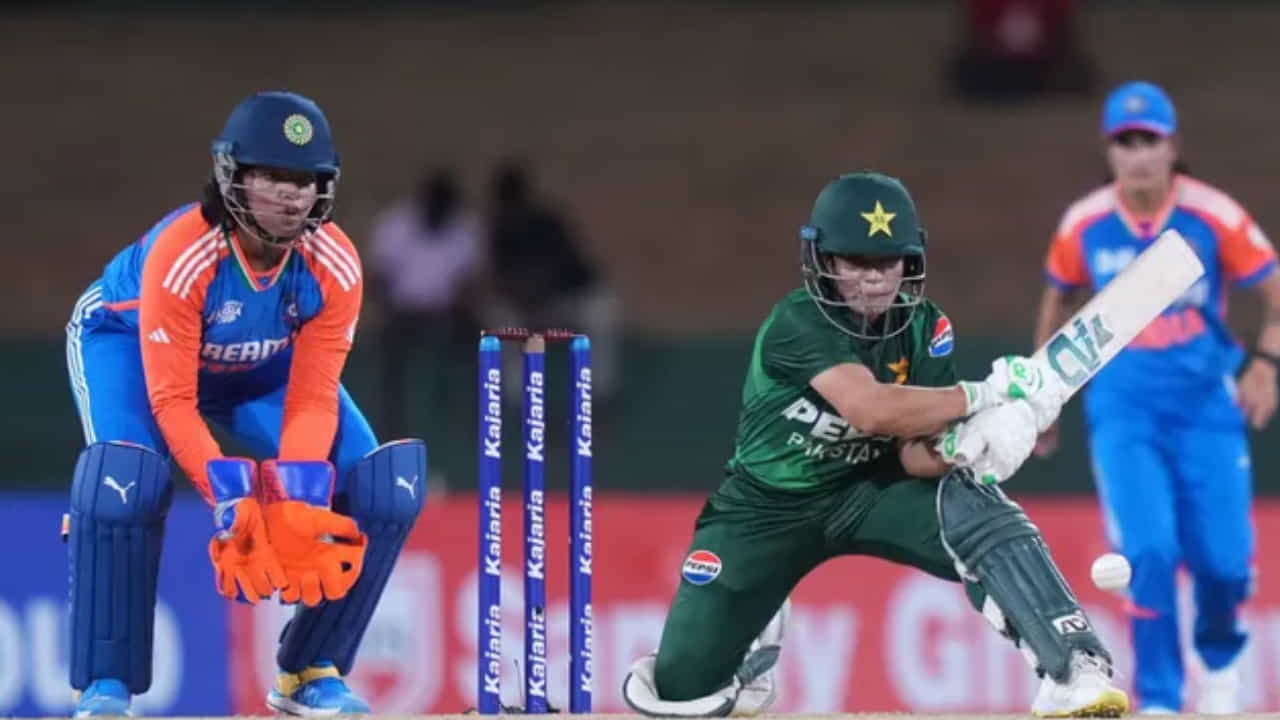 Women’s T20 World Cup 2024: ಪರಿಷ್ಕೃತ ವೇಳಾಪಟ್ಟಿ ಪ್ರಕಟ; ಈ ದಿನದಂದು ಭಾರತ- ಪಾಕ್ ಫೈಟ್ Women’s T20 World Cup 2024: ಪರಿಷ್ಕೃತ ವೇಳಾಪಟ್ಟಿ ಪ್ರಕಟ; ಈ ದಿನದಂದು ಭಾರತ- ಪಾಕ್ ಫೈಟ್
