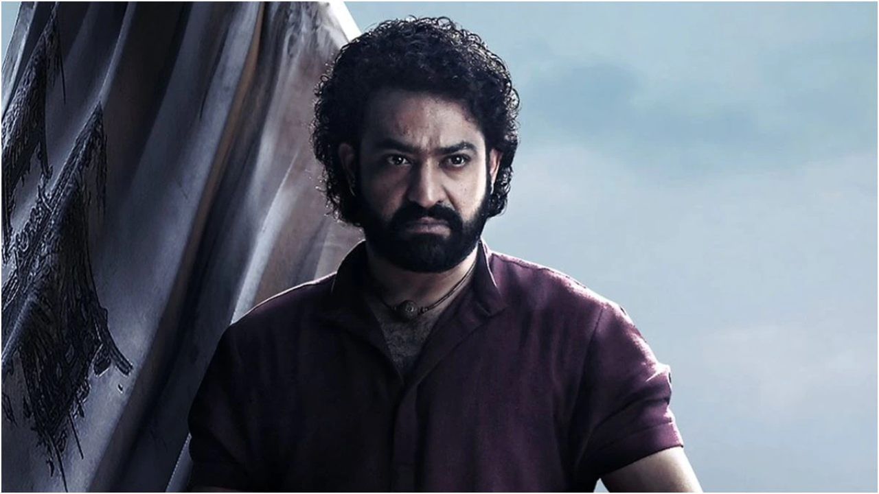 ಬೆಂಗಳೂರಲ್ಲಿ ಮುಂಜಾನೆ ಎಷ್ಟು ಗಂಟೆಗೆ ‘ದೇವರ’ ಶೋ ಶುರು? ಎಲ್ಲವೂ ಹೌಸ್ಫುಲ್ ಬೆಂಗಳೂರಲ್ಲಿ ಮುಂಜಾನೆ ಎಷ್ಟು ಗಂಟೆಗೆ ‘ದೇವರ’ ಶೋ ಶುರು? ಎಲ್ಲವೂ ಹೌಸ್ಫುಲ್