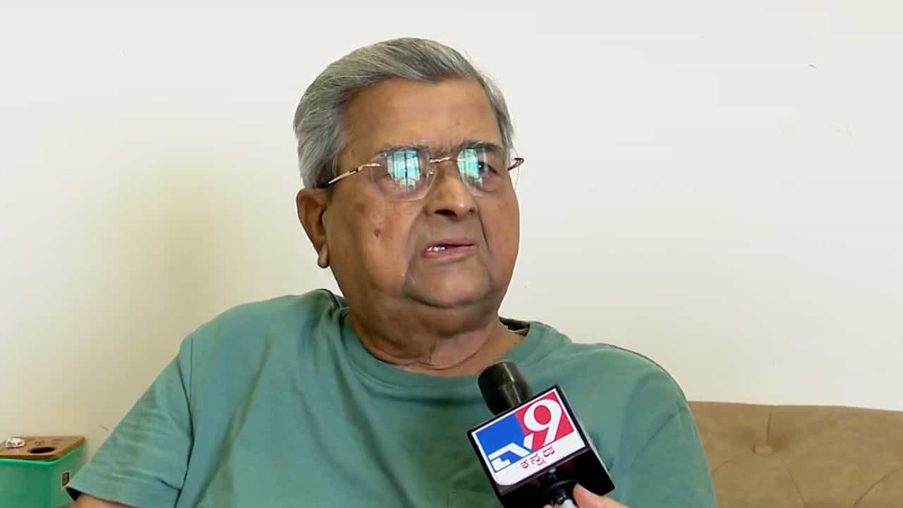 ಸಿದ್ದರಾಮಯ್ಯ ರಾಜೀನಾಮೆ ನೀಡಲಿ: ಕಾಂಗ್ರೆಸ್ ನಾಯಕರ ಕೆರಳಿಸಿದ ಕೋಳಿವಾಡ ಹೇಳಿಕೆ! ಸಿಎಂ, ಡಿಸಿಎಂ ಹೇಳಿದ್ದೇನು? ಸಿದ್ದರಾಮಯ್ಯ ರಾಜೀನಾಮೆ ನೀಡಲಿ: ಕಾಂಗ್ರೆಸ್ ನಾಯಕರ ಕೆರಳಿಸಿದ ಕೋಳಿವಾಡ ಹೇಳಿಕೆ! ಸಿಎಂ, ಡಿಸಿಎಂ ಹೇಳಿದ್ದೇನು?