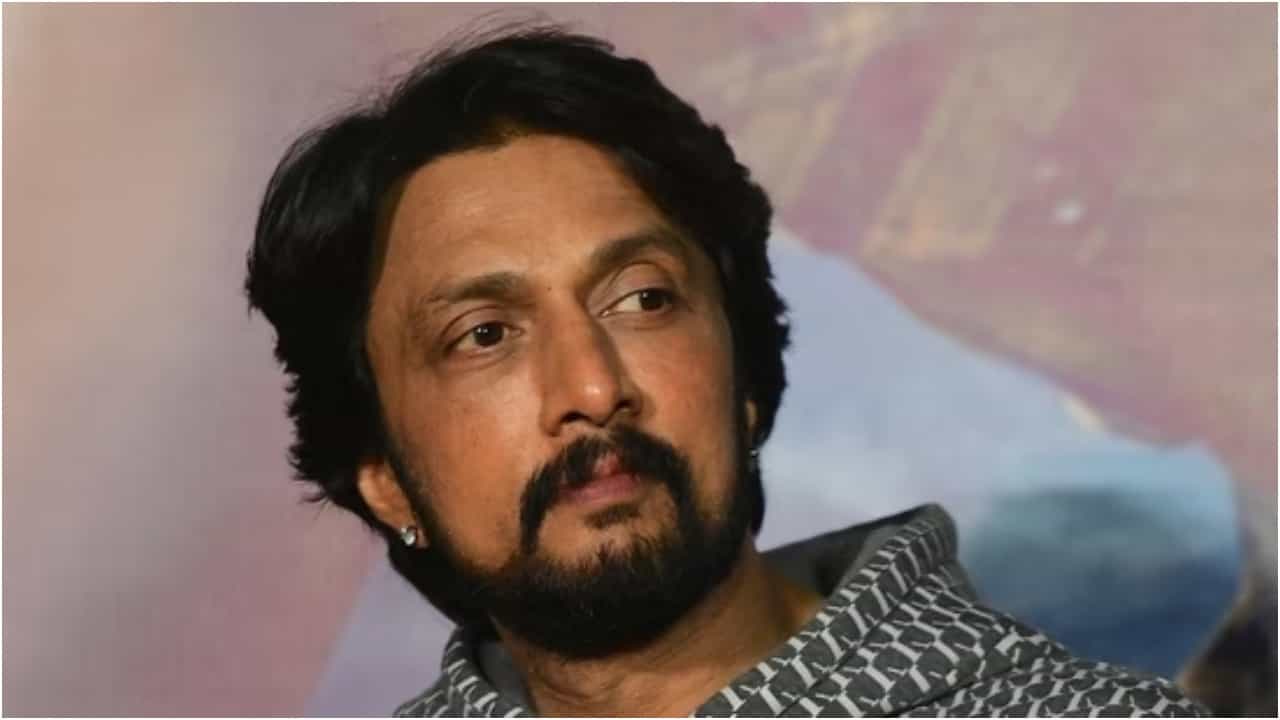 ಕಿಚ್ಚ ಸುದೀಪ್ ಭೇಟಿಗೆ ಆಗಮಿಸಿದ ಫ್ಯಾನ್ಸ್; ಗ್ರೌಂಡ್ ತುಂಬ ಜನವೋ ಜನ ಕಿಚ್ಚ ಸುದೀಪ್ ಭೇಟಿಗೆ ಆಗಮಿಸಿದ ಫ್ಯಾನ್ಸ್; ಗ್ರೌಂಡ್ ತುಂಬ ಜನವೋ ಜನ
