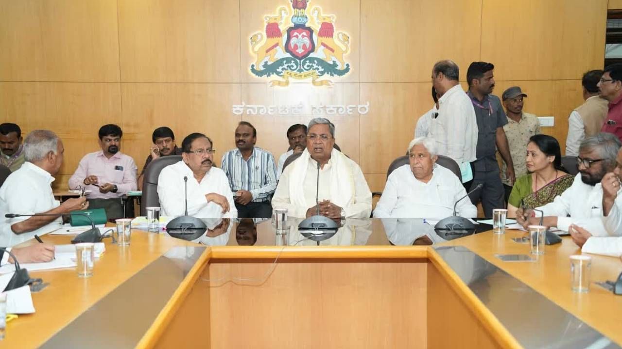 ಯುಪಿಎಸ್ಸಿ ಮಾದರಿಯಲ್ಲಿ ಕೆಪಿಎಸ್ಸಿ ಕಾರ್ಯನಿರ್ವಹಣೆಗೆ ಸಿಎಂ ಖಡಕ್ ಸೂಚನೆ