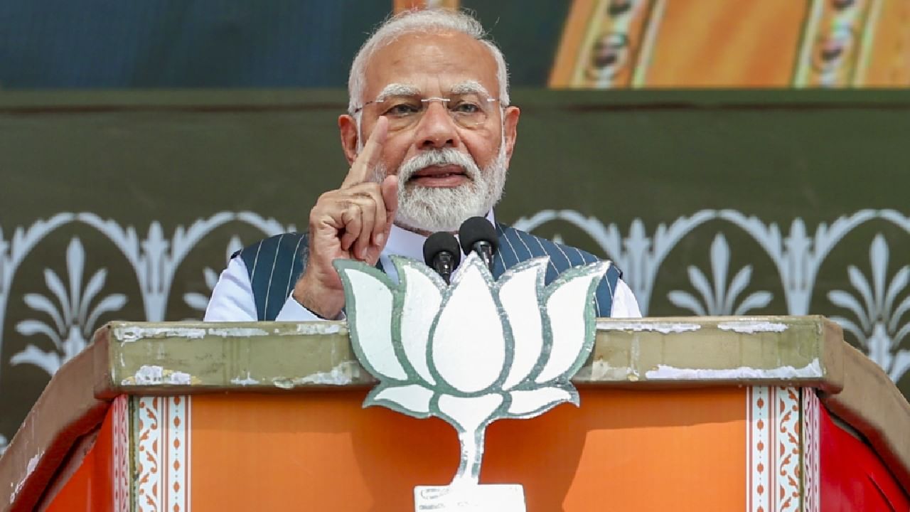 ಕರ್ನಾಟಕದಲ್ಲಿ ಗಣೇಶನನ್ನೂ ಕಂಬಿ ಹಿಂದೆ ಹಾಕಲಾಗಿದೆ; ಕುರುಕ್ಷೇತ್ರದಲ್ಲಿ ಪ್ರಧಾನಿ ಮೋದಿ ವಾಗ್ದಾಳಿ ಕರ್ನಾಟಕದಲ್ಲಿ ಗಣೇಶನನ್ನೂ ಕಂಬಿ ಹಿಂದೆ ಹಾಕಲಾಗಿದೆ; ಕುರುಕ್ಷೇತ್ರದಲ್ಲಿ ಪ್ರಧಾನಿ ಮೋದಿ ವಾಗ್ದಾಳಿ