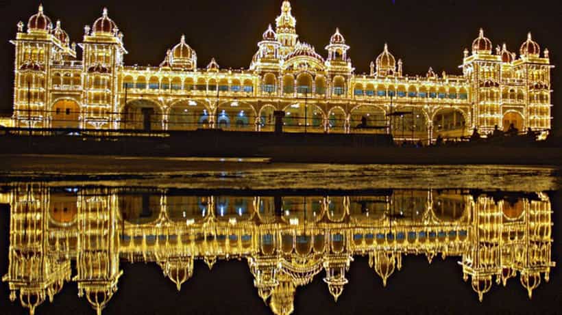ಮೈಸೂರು ದಸರಾಗೆ ದಿನಗಣನೆ: ಅರಮನೆಯ ಮತ್ತಷ್ಟು ಅಂದ ಹೆಚ್ಚಿಸಲಿವೆ 1 ಲಕ್ಷ ವಿದ್ಯುತ್ ದೀಪಗಳು