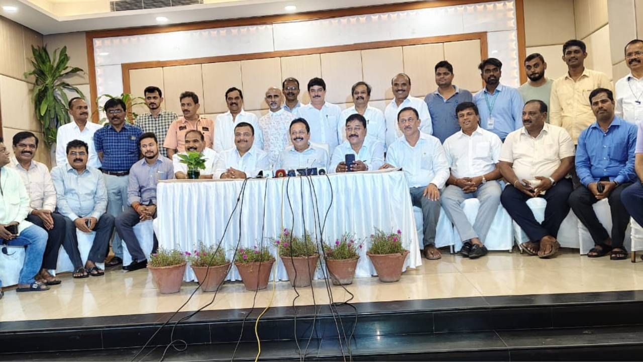 ದಸರಾಗೆ ಪ್ರಾಯೋಗಿಕ ಕಾವೇರಿ ಆರತಿ: ಆರತಿಗೆ ಇರುವ ಸವಾಲುಗಳೇನು? ದಸರಾಗೆ ಪ್ರಾಯೋಗಿಕ ಕಾವೇರಿ ಆರತಿ: ಆರತಿಗೆ ಇರುವ ಸವಾಲುಗಳೇನು?
