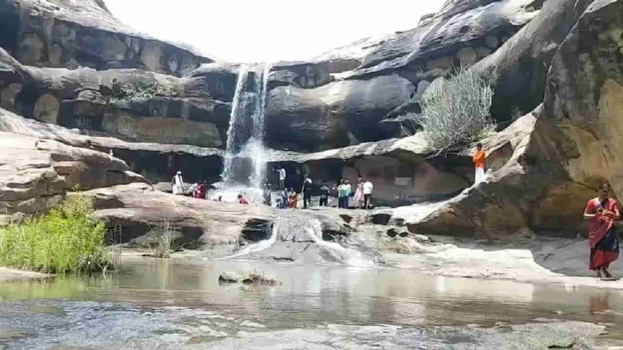 Pandava lanka, waterfalls: ಅದು ಬರೀ ಜಲಪಾತವಲ್ಲ; ಔಷಧೀಯ ಗುಣಗಳಿಂದ ಧುಮ್ಮಿಕ್ಕುತ್ತಿದೆ ಆ ನೀರು.. ಸ್ಥಳ ಮಹಾತ್ಮೆ ಏನು!